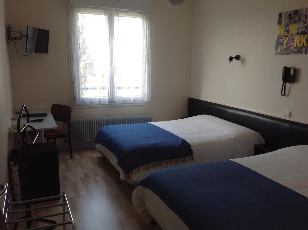 Le Relais De La Route Bleue Hotell Saint-Loup  Eksteriør bilde